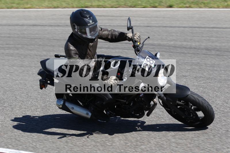 /Archiv-2025/48 25.08.2025 Cornu Master School ADR/gruen-vert/28